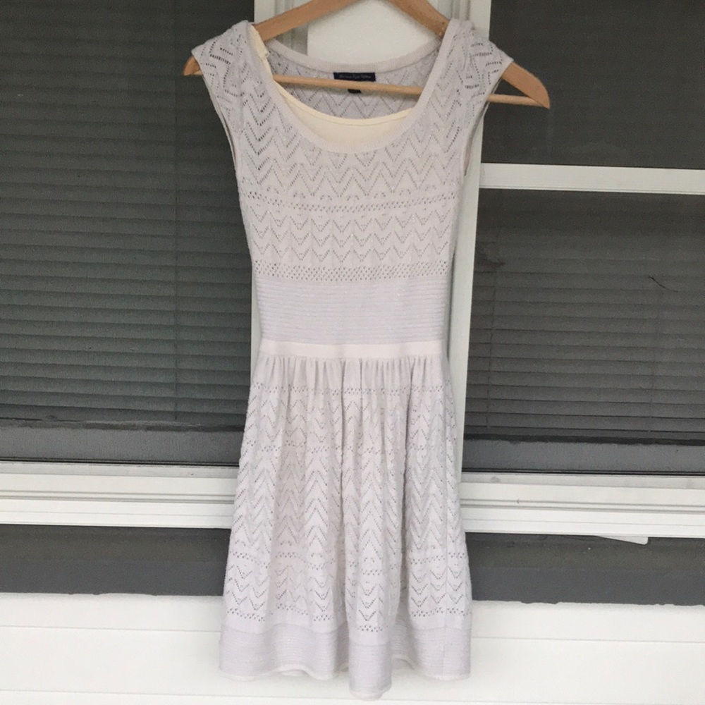 American Eagle fully lined crochet lacy dress